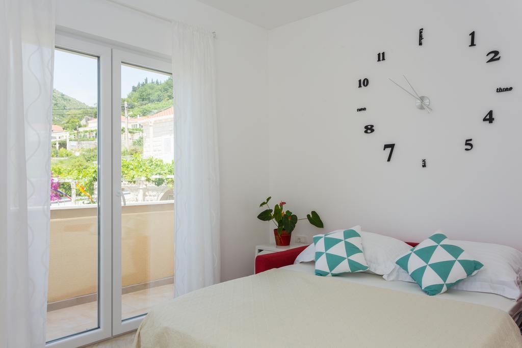 Apartment & Room Ladisic Orasac Exterior foto